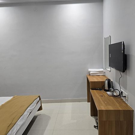 Vivanta Inn Lodge, Solapur Εξωτερικό φωτογραφία