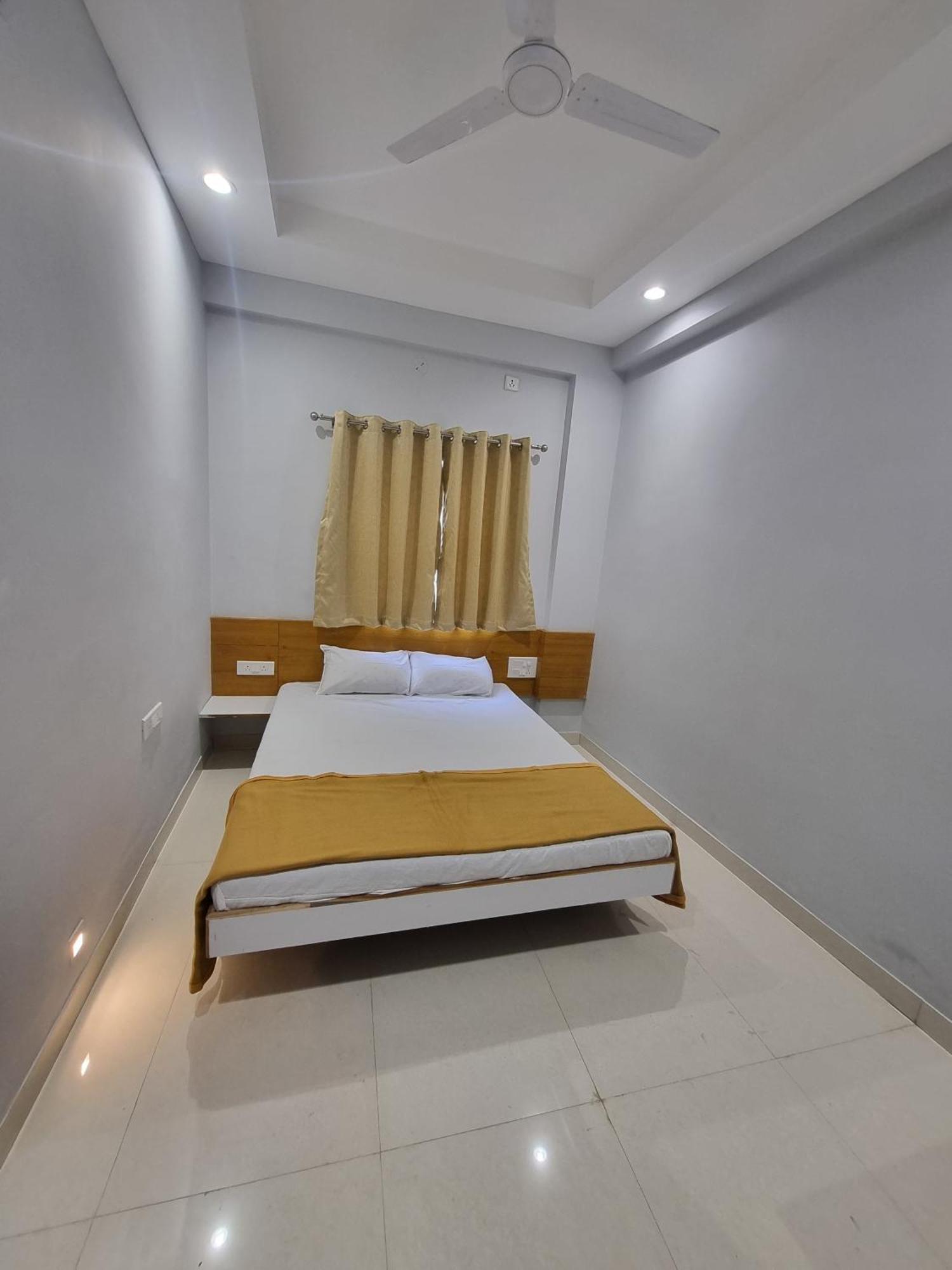 Vivanta Inn Lodge, Solapur Εξωτερικό φωτογραφία